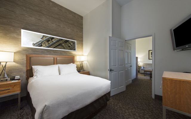 photo 3 of Holiday Inn Savannah Historic District by IHG
