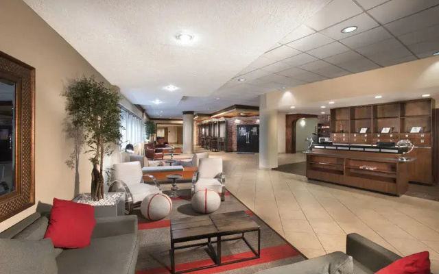 photo 2 of Four Points by Sheraton Kansas City - Sports Complex