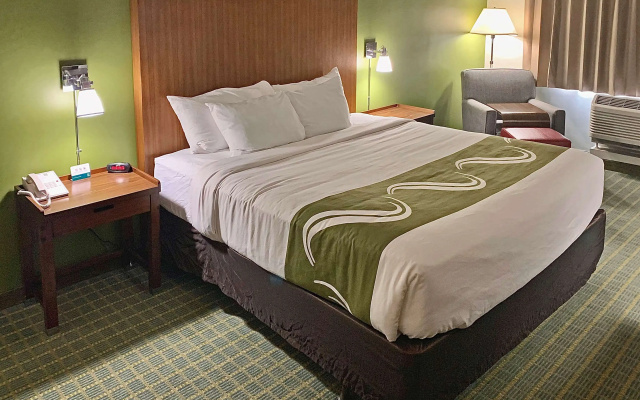 photo 3 of Quality Inn Lexington -Horse Park
