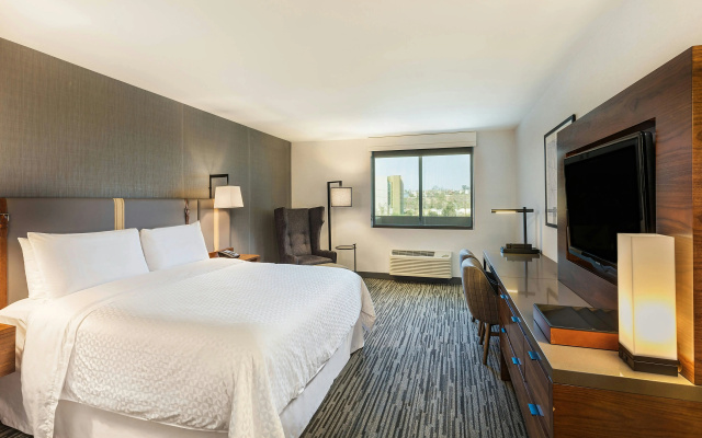 photo 3 of Four Points by Sheraton Los Angeles Westside