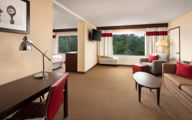 photo 5 of Four Points by Sheraton Meriden