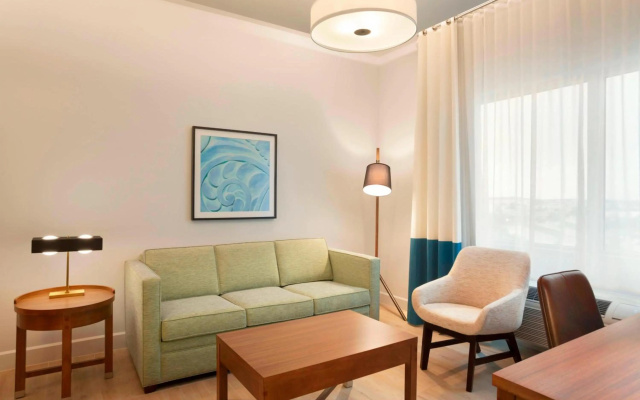 photo 5 of Four Points by Sheraton Miami Airport