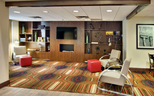 photo 4 of Four Points by Sheraton Nashville Airport