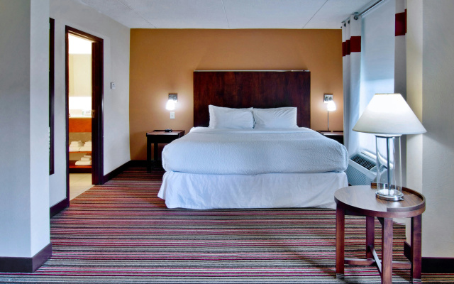 photo 5 of Four Points by Sheraton Nashville Airport