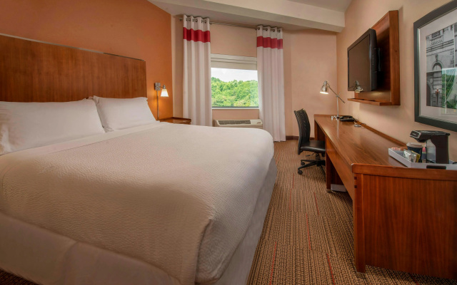 photo 3 of Four Points by Sheraton Newark Christiana Wilmington