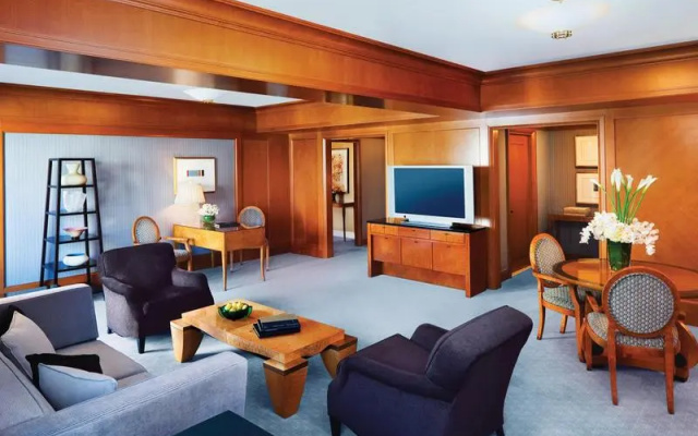 photo 4 of Four Seasons Hotel and Residences