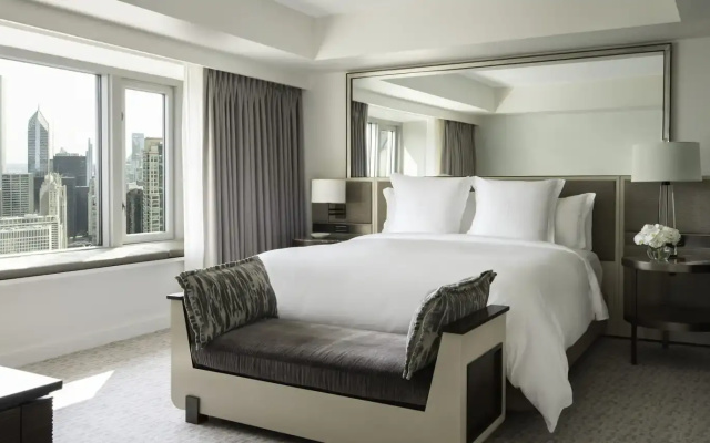 photo 2 of Four Seasons Chicago Hotel 
