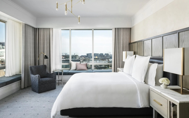 photo 4 of Four Seasons Hotel San Francisco