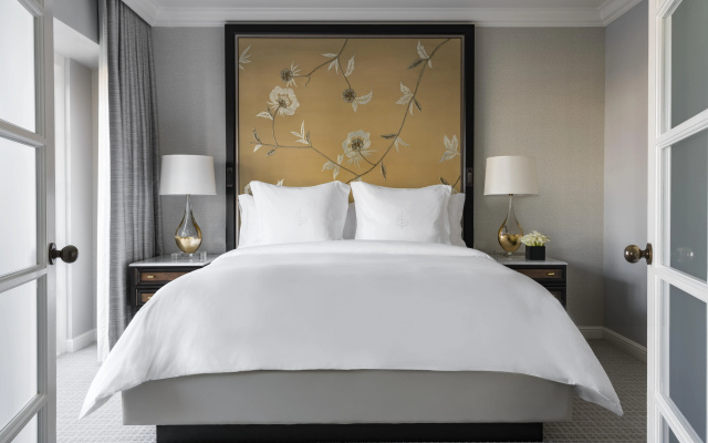 photo 3 of Four Seasons Los Angeles at Beverly Hills
