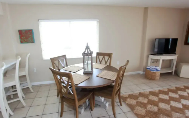 photo 2 of Four Winds 401 - 2 Br Condo