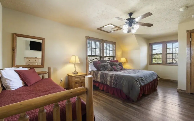 photo 4 of Fox Hollow Family Lodge