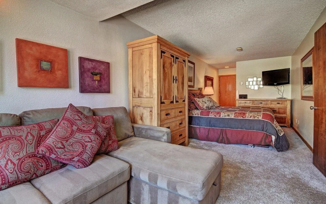 photo 3 of Amazing Ski in-out Condo With Mountain Views - FP114 by RedAwning