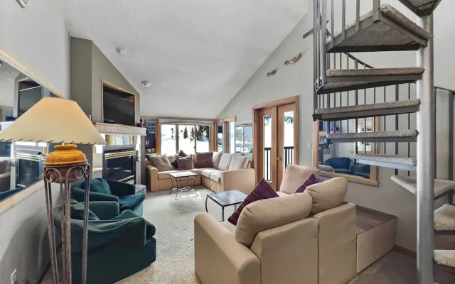 photo 2 of Pet Friendly Ski-In Ski-Out Right By The Lift and Golf Course - FP310 by Redawning