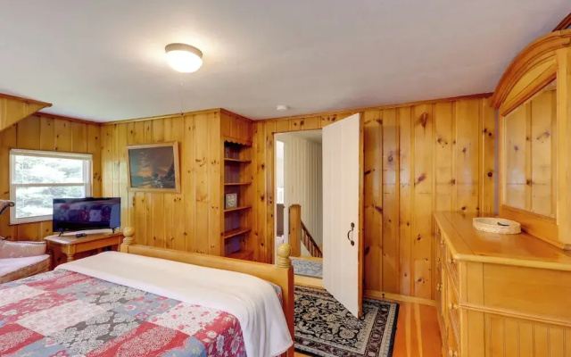 photo 5 of Franconia Escape on Half Acre w/ Fire Pit & Deck!