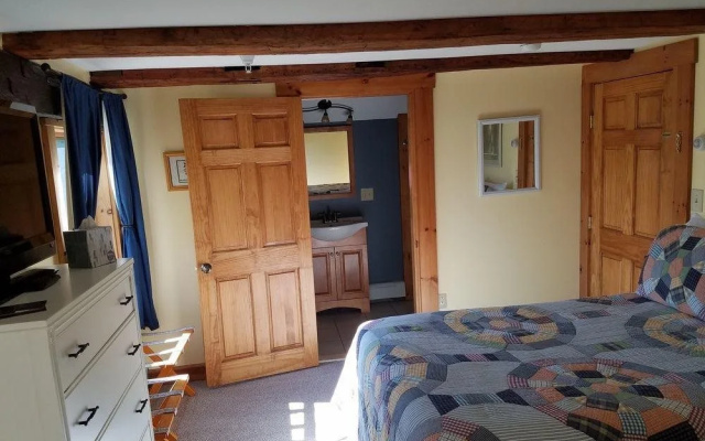photo 4 of Franconia Notch Guest House