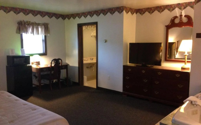 photo 3 of Fred S Inn Restaurant Lodging