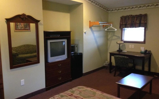 photo 4 of Fred S Inn Restaurant Lodging