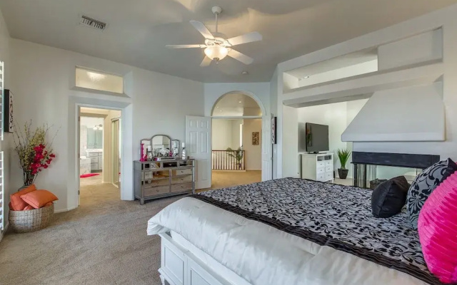 photo 4 of Freeport - 4 Br home by RedAwning