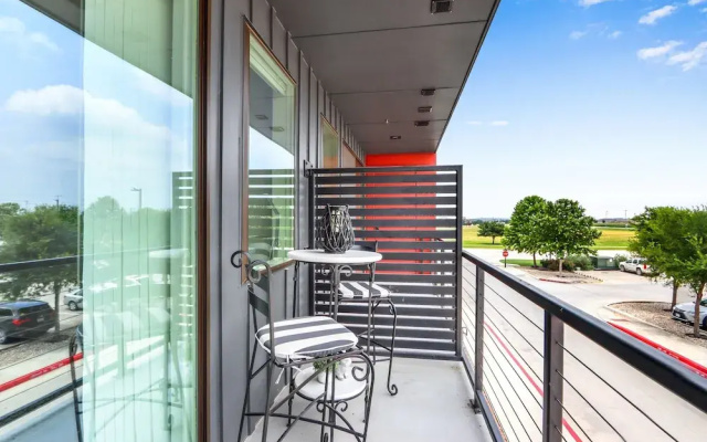 photo 5 of Chic Condo Minutes to Downtown, Gruene, & More