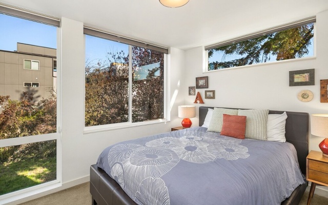 photo 2 of Fremont Jet City Townhome