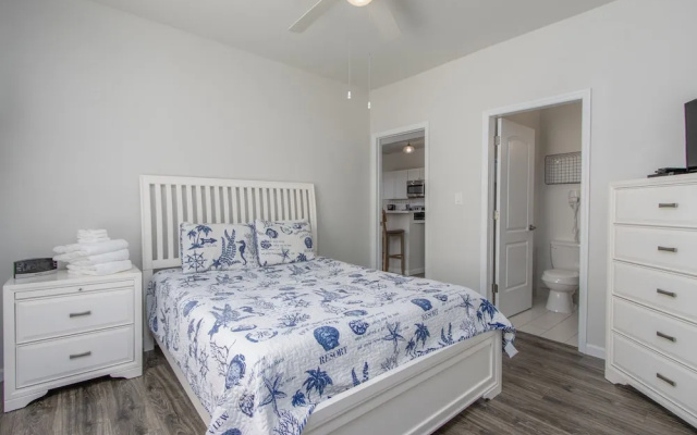 photo 4 of Frenchy's S On East Shore 486 3 Bedroom Home by Redawning