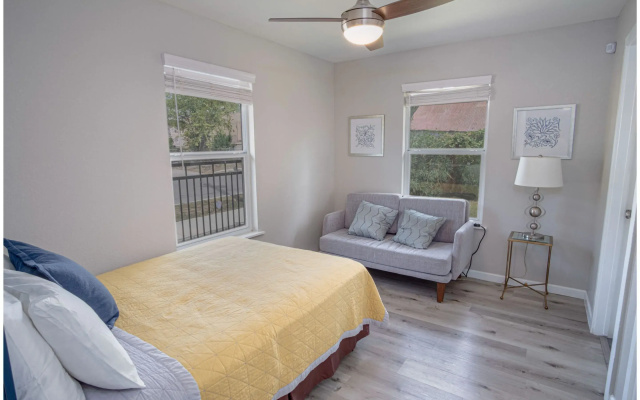 photo 3 of Freshly Remodeled 3BR 2BA Near Fantastic Downtown