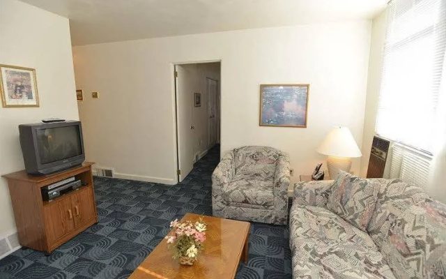 photo 5 of Friendship Suites