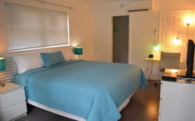 photo 4 of Nobleton Hotel