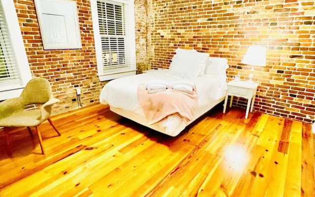photo 4 of Front Street Suites