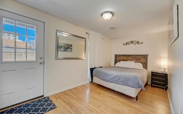 photo 3 of FRONTDESK 1600 N Jackson St Apts Lower East Side Milwaukee