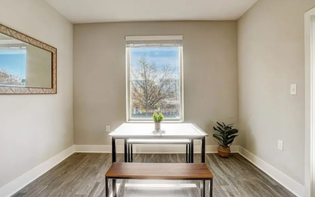 photo 5 of FRONTDESK Flats on 4th Apts Downtown Birmingham