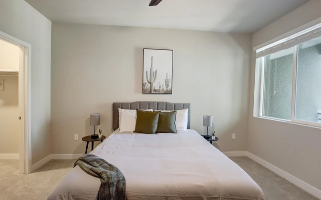 photo 5 of FRONTDESK Montreux Apts Northeast Phoenix