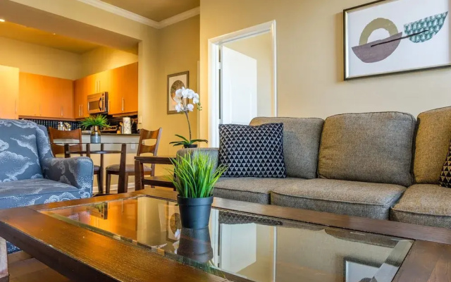 photo 2 of FRONTDESK Oakwood Residence Apts Uptown Dallas