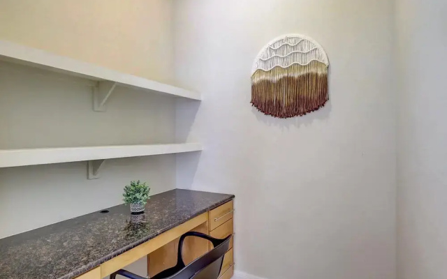 photo 3 of FRONTDESK SYNC Med Center Apts Houston