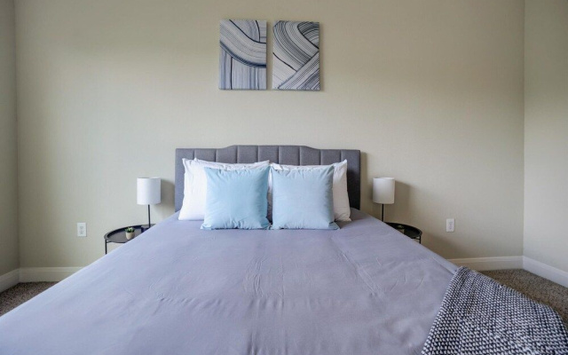 photo 5 of FRONTDESK SYNC Med Center Apts Houston