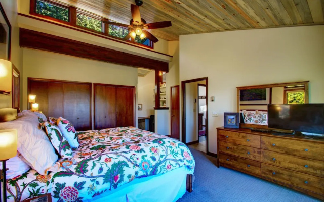 photo 4 of Frost Private Colorado - 3 Br Home