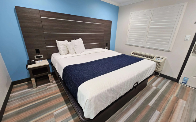 photo 5 of Travelodge by Wyndham Fullerton Near Anaheim