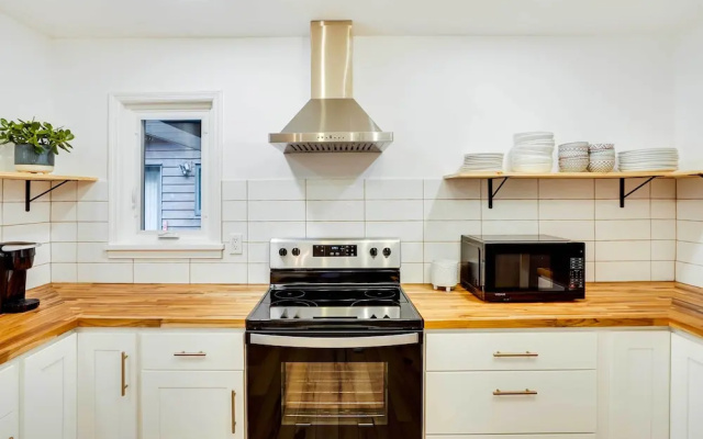 photo 4 of Fully Remodeled Saugerties Retreat on 7 Acres!