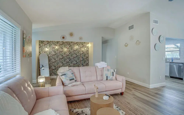 photo 3 of Fully Remodeled St Petersburg Home w/ Private Pool