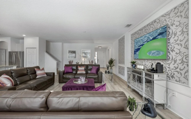 photo 2 of Fun in Every Corner 14 BR Home Sol104