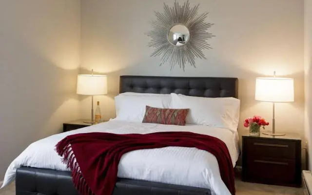 photo 3 of Furnished Quarters at Halstead