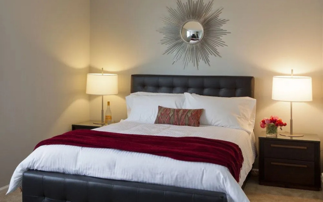 photo 5 of Furnished Quarters Bank Street Commons