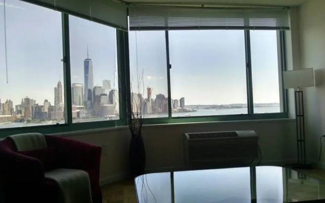 photo 3 of Furnished Quarters