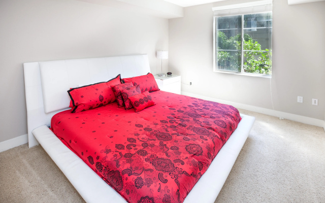 photo 5 of Furnished Suites In Corporate Center Apartments