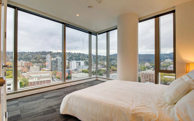 photo 3 of Pelicanstay in Downtown Portland