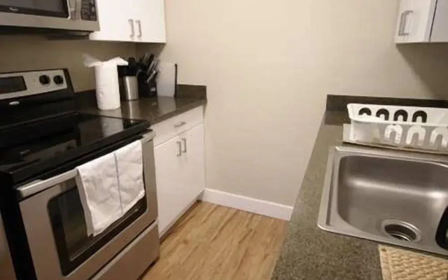 photo 3 of Furnished Washer & Dryer Near HWY 101