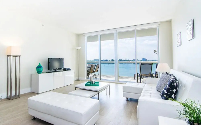 photo 4 of G. Bay Premium Condominium 2 Bedrooms 2 Bathrooms Condo