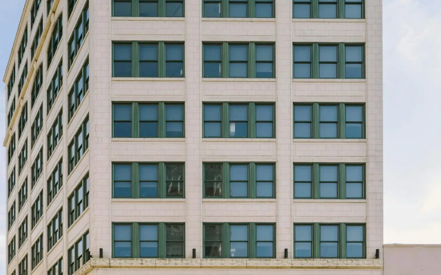 photo 2 of Sonder Gabriel Richard Apartments Downtown