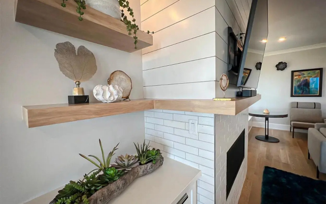 photo 2 of Gallery By The Sea by Sea Scape Properties