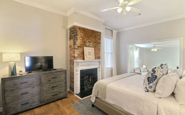 photo 5 of Gallery Stays - Parkside Manor